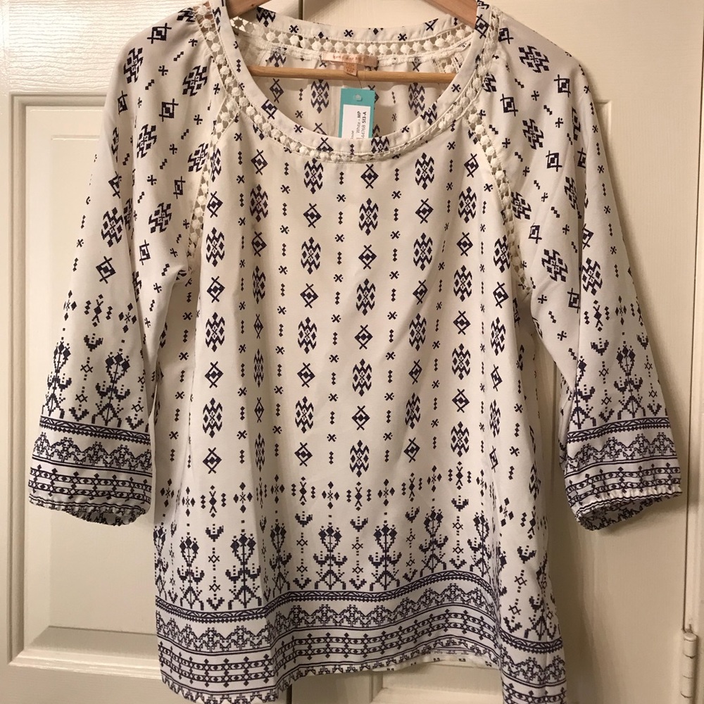 Skies are Blue peasant top